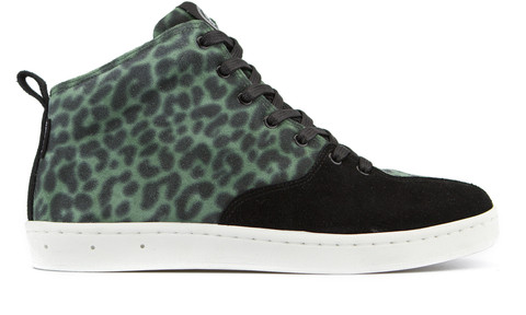 Quattro Skate 2 LX: Olive Cheetah/White